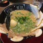 Kappa Ramen Honpo Tenri Ten - チャーシュー麺煮卵入り