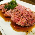 Yakiniku Dondon Higashitori Ten - 