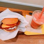 FRESHNESS BURGER Azabu Juban Ten - 