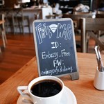 Embassy Cafe & Dining - 無料Wi-Fi