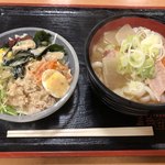 大衆食堂 半田屋 - 