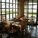 Cafe Miru - interior_1