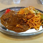 Spaghetti to Curry no Mise Hash - ナポリ＆カレー　850円（麺200g）