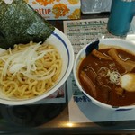 麺や 青雲志 - 料理写真:限定 つけ麺 熟成サンマ