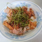 しょう吉 - Bセット(半チャーシュー丼) ランチで200円