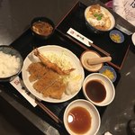 LL Dining Aruchizan Ten - カツ丼680円税別とロースカツ海老定食980円税別。