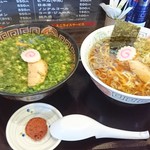 孫悟空 - 半々ラーメン