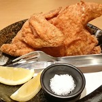 Uomasa Yotsuya Ten - 鶏半身揚げ