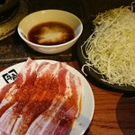 Yakiniku Gyukaku Myuza Kawasaki Ten - キャベツ豚太郎