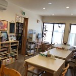 ACCO CAFE - 生活観のある店内は我が家のような落ち着き