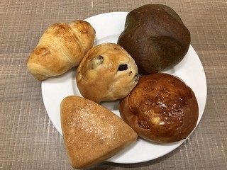 Bread Garden Ionmorushijonawateten - パン　食べ放題