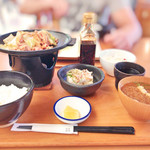 おがたま - 鶏ちゃん定食