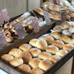 Shibamata Bakery Good Day Store - 