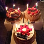 ナイトパブ高崎 - 今年のケーキは３個です！(⌒‐⌒)