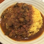 ムーンボウ - 茄子と挽肉のカレー