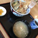 山の手温泉　食堂 - 天丼