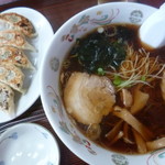 たつみや食堂 - '18/06/16 ラーメン（450円）＋餃子（350円）