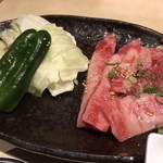 清香園 - カルビ肉はこれだけ