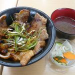 ナマステネパール - 小さい豚丼(￥590)