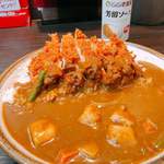 CoCo Ichiban Ya Yokohama Eki Nishiguchi Ten - ♦︎手仕込チキンカツカレー+やさい 1,142円
      期間限定メニュー！肉も野菜も良し！