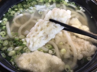 Shichifuku Udon - ごぼう天は衣厚です