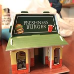 FRECHNESS BUGER Mukogaoka Yuen Ten - 