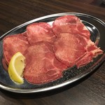 Sumibi Yakiniku Tsudoi - 