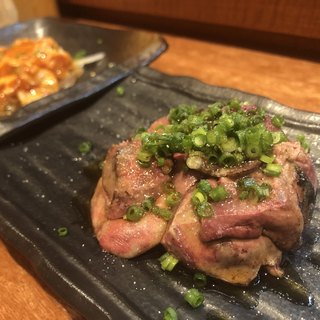 地鶏と鶏だしおでん 鷹仁 心斎橋本店