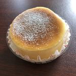 Patisserie Hiroya - チーズスフレ150円