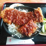 味の駅 沙瓏 - ソースカツ丼アップ