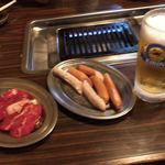 焼肉重慶 - 牛ロース ウインナー ビール