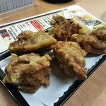 おでん屋 青ちゃん 一青 - とりのから揚げ