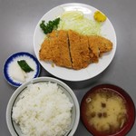 Daibutsu An - トンカツ定食(800円)