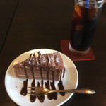 merci - チョコレートケーキ・アイスコーヒー 972円