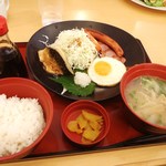 Joyfull Tottori Kotora Ten - 幕の内朝食　603円、トン汁に切り替え　+106円　ドリンク・バー付