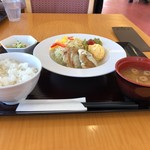 Seiyo Food Ke-Ke-A-Ru Meijo Byoin Ten - チキンソテー ハニー柚子胡椒ソース