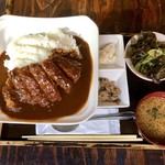 Sasazuka Sakaba Hadaka Denkyu - ロースカツカレー¥700 ☆☆