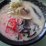 Hitokuchi Chaya Komeripawa Totsuka Ten - 豚骨ラーメン