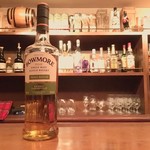 Public BAR ISLAY - 