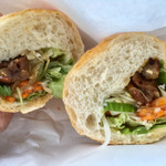 Banh mi & cafe Hadola - 