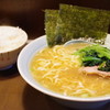 本牧家 - 料理写真:ラーメン、少ライス