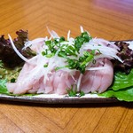 早水鶏肉店 - ささみ（野菜は全部家庭菜園で母の作ったもの）