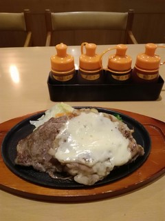 Joyfull Miyaginta-Ten - 正月らしく豪勢に①リブステーキ＆チキンチーズステーキ(¥1,359)