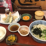 金比羅うどん - 