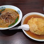 Gun Kaen - ラーメンセット780円(台湾塩ラーメン＋天津飯)