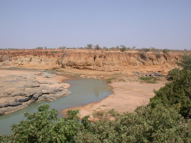 File:Ounjougou confluence.JPG