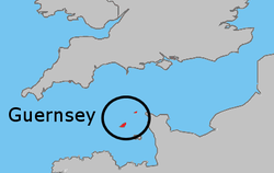 बालिविक ऑफ गुएर्नसी के लोकेशन (Bailiwick of Guernsey within circle)