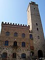 Palazzo del Popolo ve kulesi