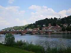 Puente Vittorio Emanuele III y centro histórico de San Mauro Torinese.