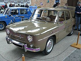 Renault 8